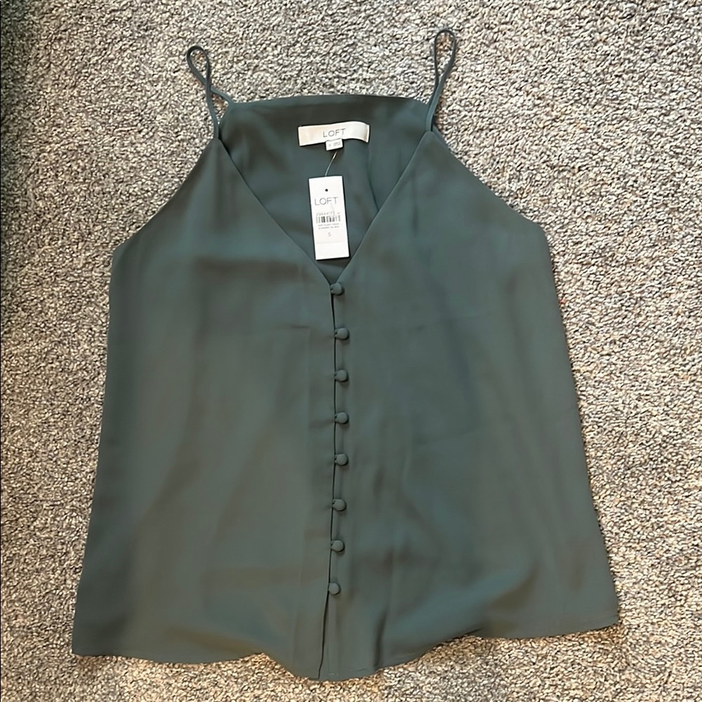 LOFT NWT Green Flowy Tank Top
